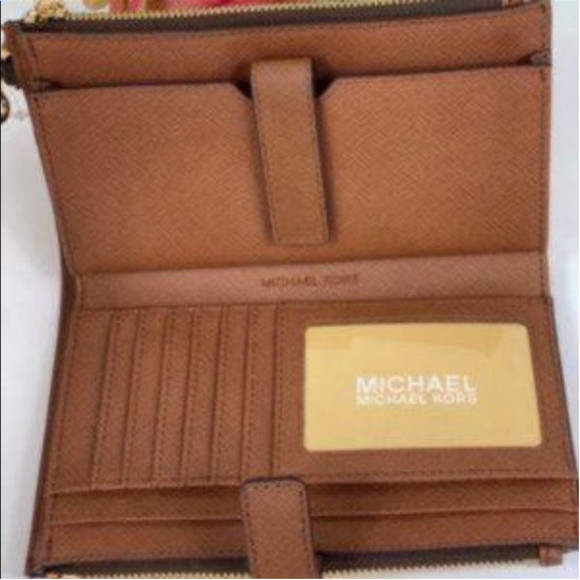 Michael Kors DoubleZip Wallet Wristlet - Picture 6 of 7